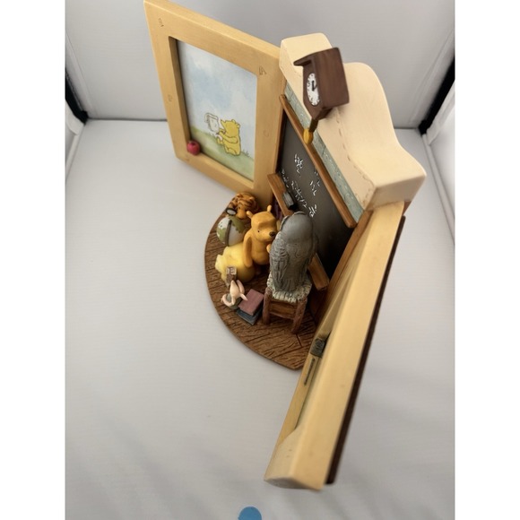 New! Disney Winnie the Pooh Michel & Co Triple Frame-School Scene - Picture 11 of 16